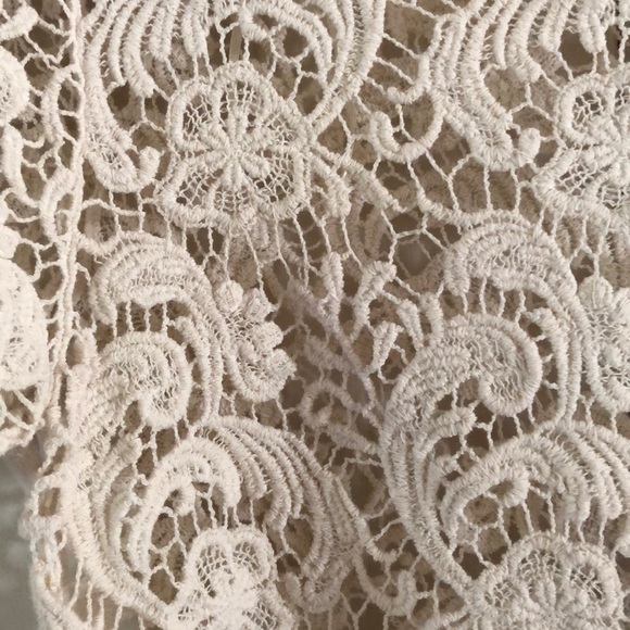 BONGO Cropped Shrug - Picture 3 of 3